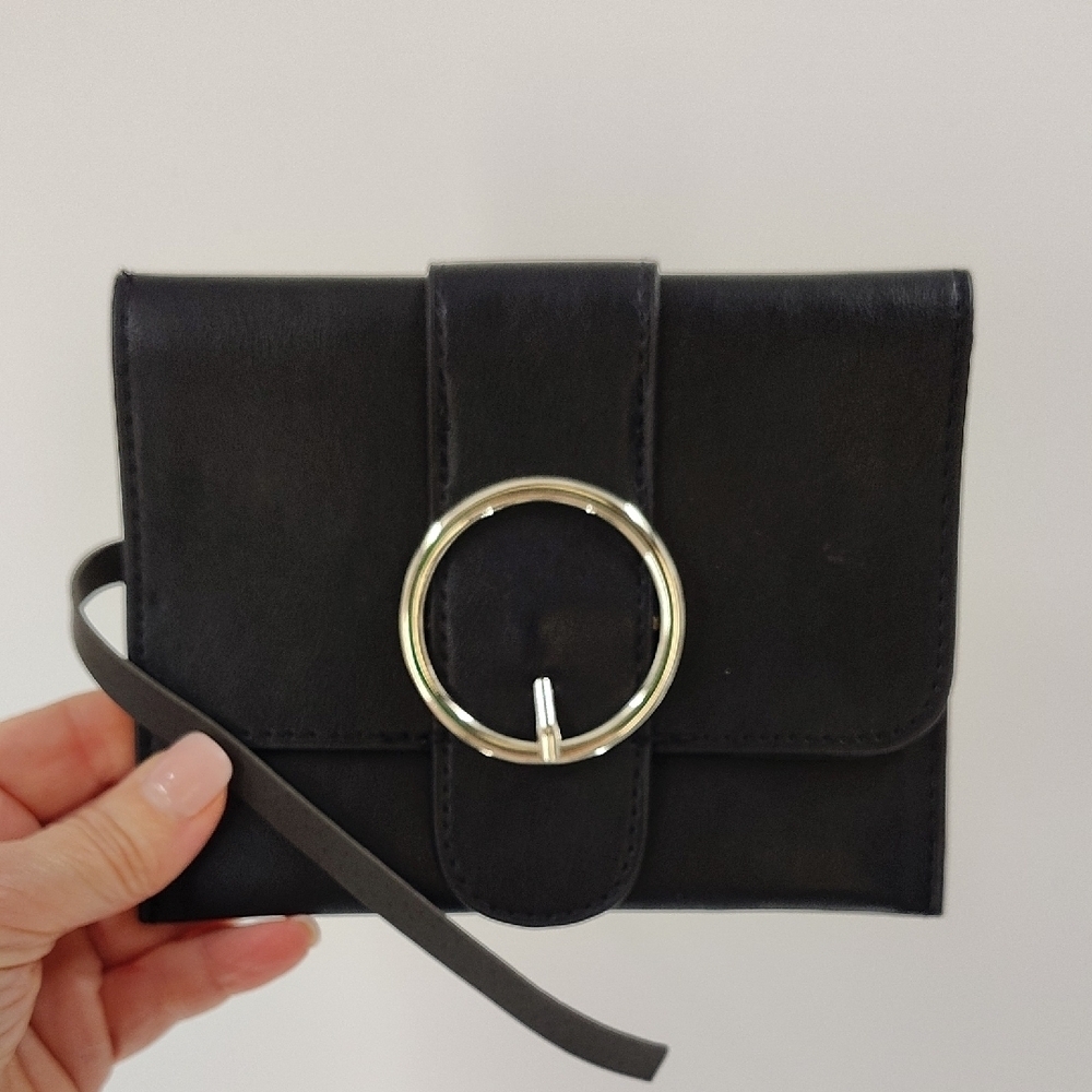 No Boundaries Black Belt Pouch 6"x4.5" No Belt Loop Opening 0.75"